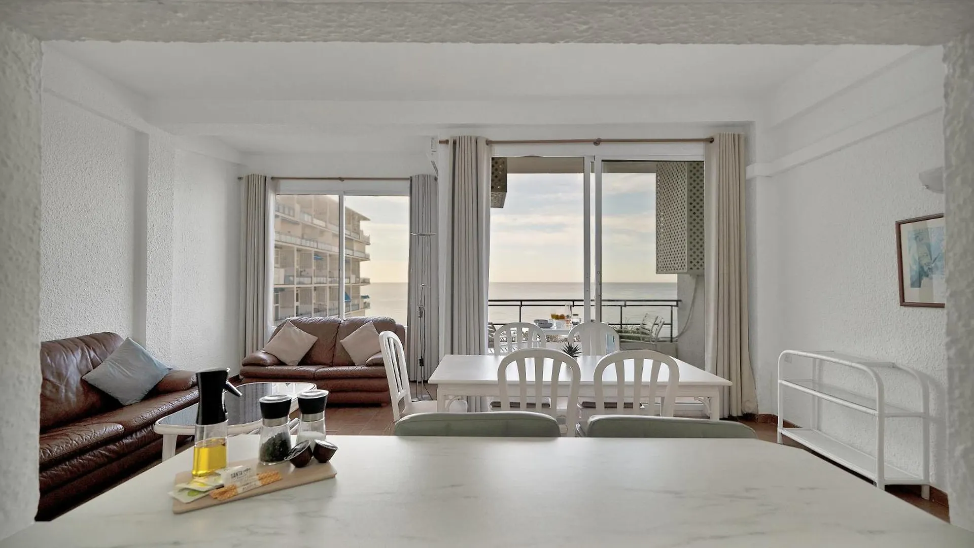 Skol B837 Apartment Marbella